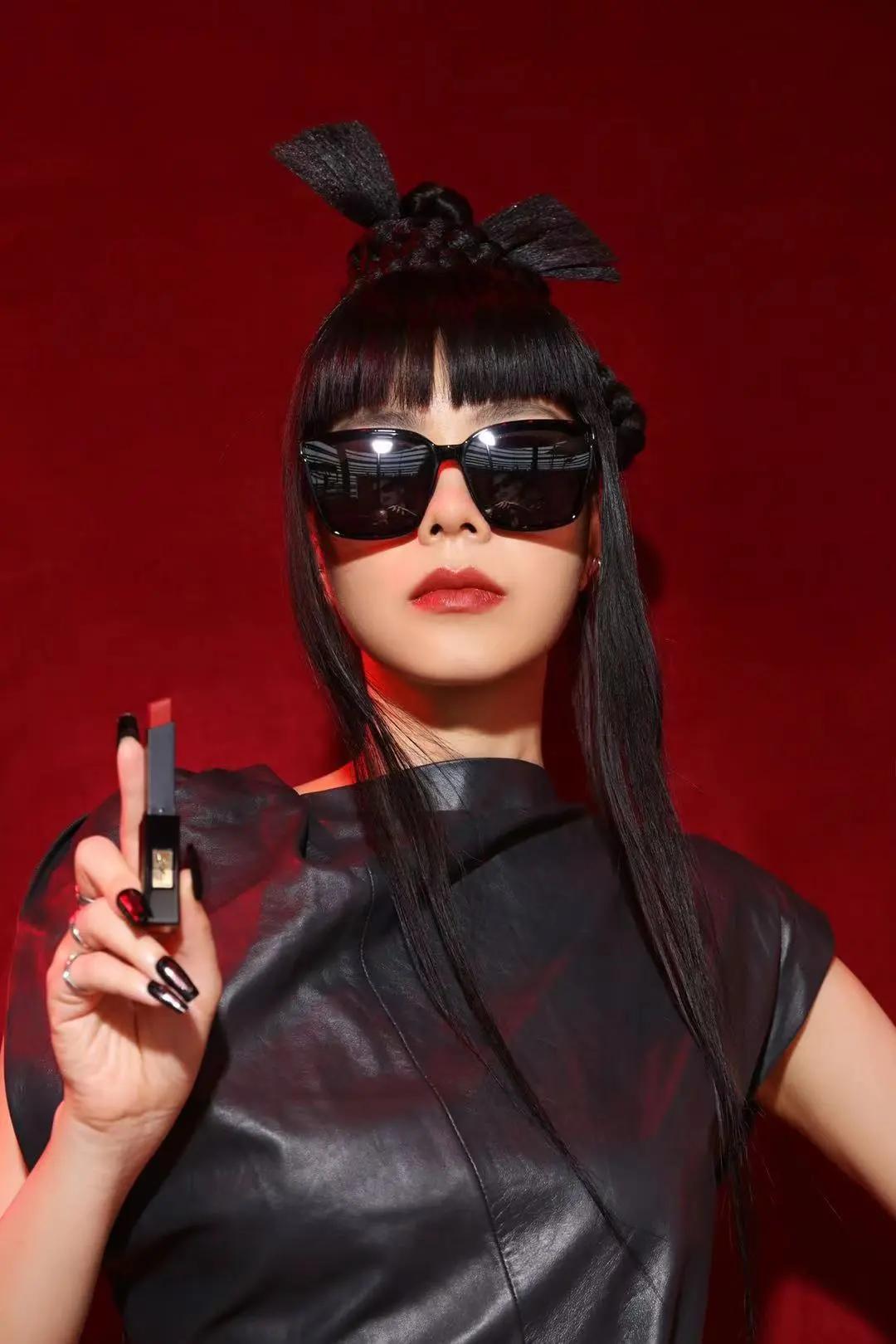 ysl限定狂欢,限时59天ysl时尚大展惊艳魔都