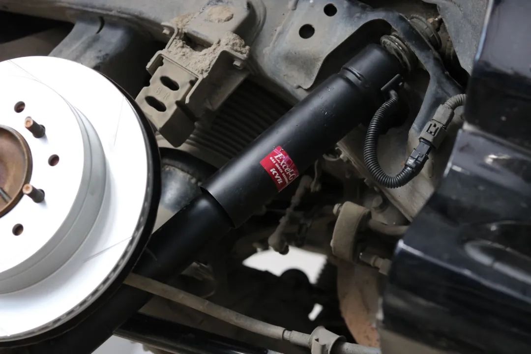 怪兽修车翻新奥迪q7,怪兽修车翻新视频