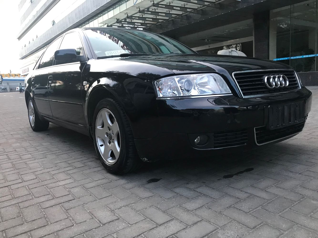 要买二手车的注意事项,二手车过户流程及费用原车牌保留