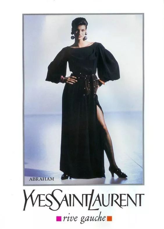 那个卖口红的YSL,教会女孩不色情的穿黑*袜丝**