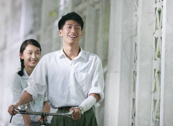 长得干净的周冬雨,周冬雨是怎样进入娱乐圈的