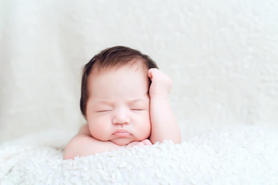 初生婴儿必备用品11月份,初生宝宝必备用品清单大全