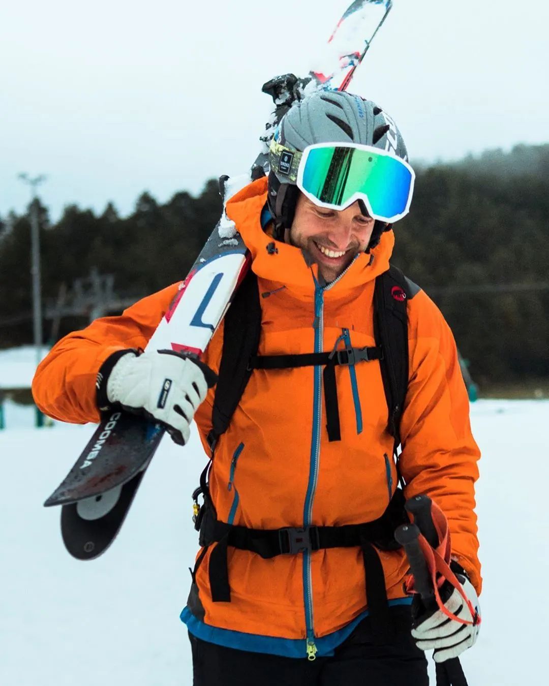 西班牙人滑雪视频,西班牙滑雪完整视频