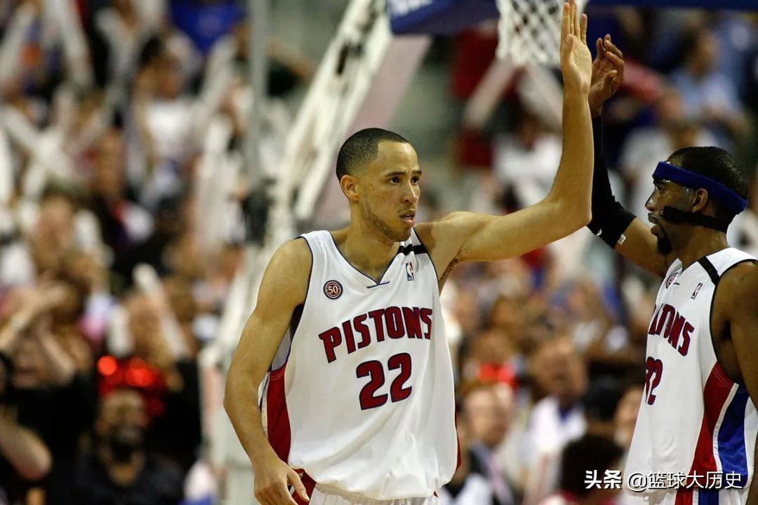 布泽尔选秀视频,卡洛斯布泽尔2002年选秀