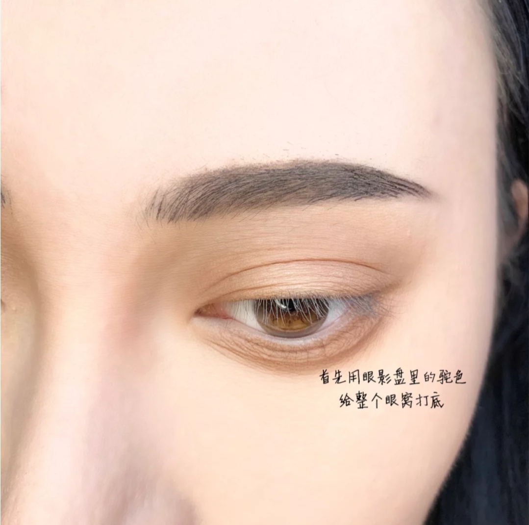 妆容教程高级烟熏妆,如何化好烟熏妆