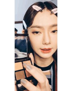 戚薇死鱼眼瞪人,戚薇死亡凝视