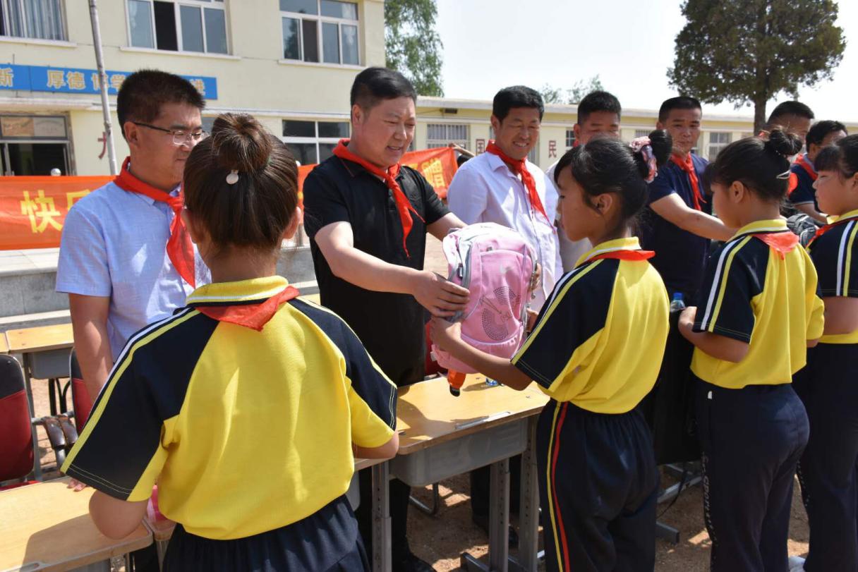 「我和我的村儿」锦州义县榆钱沟村第一书记姜超：跟我的村儿结下不解之缘