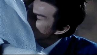 《神雕侠侣》七个不同版小龙女遭人玷污，李若彤版看完想砸了手机