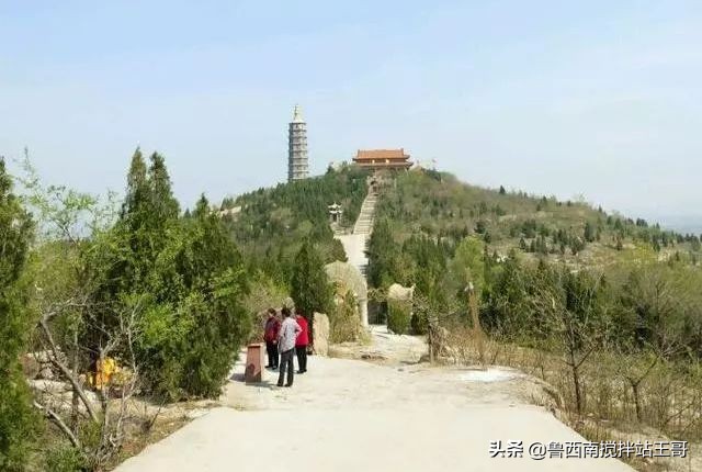 巨野白虎山游记,巨野金山为什么叫天下第一山
