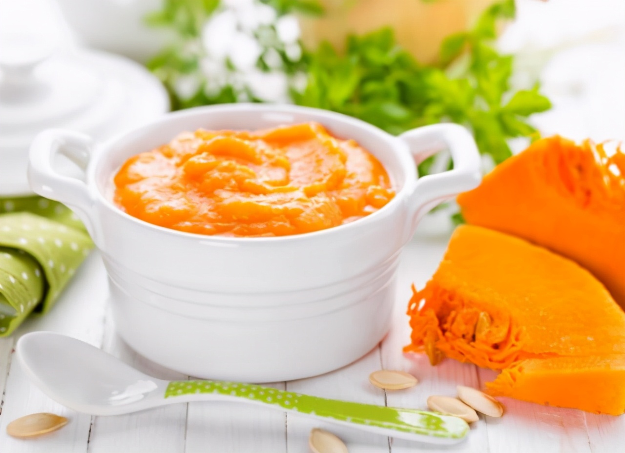 狗吃南瓜是吃生的还是熟的好,狗不能吃南瓜但可以吃南瓜子吗