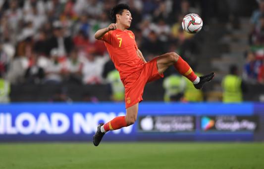 武磊的这一举动打动西班牙,武磊最新消息西班牙