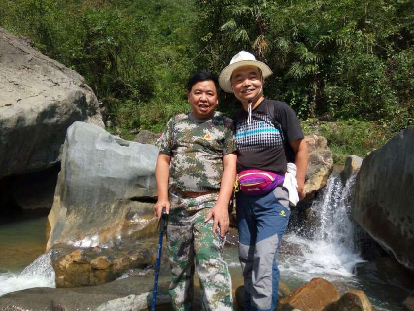 西漂湾瀑布群,建始西漂湾瀑布群