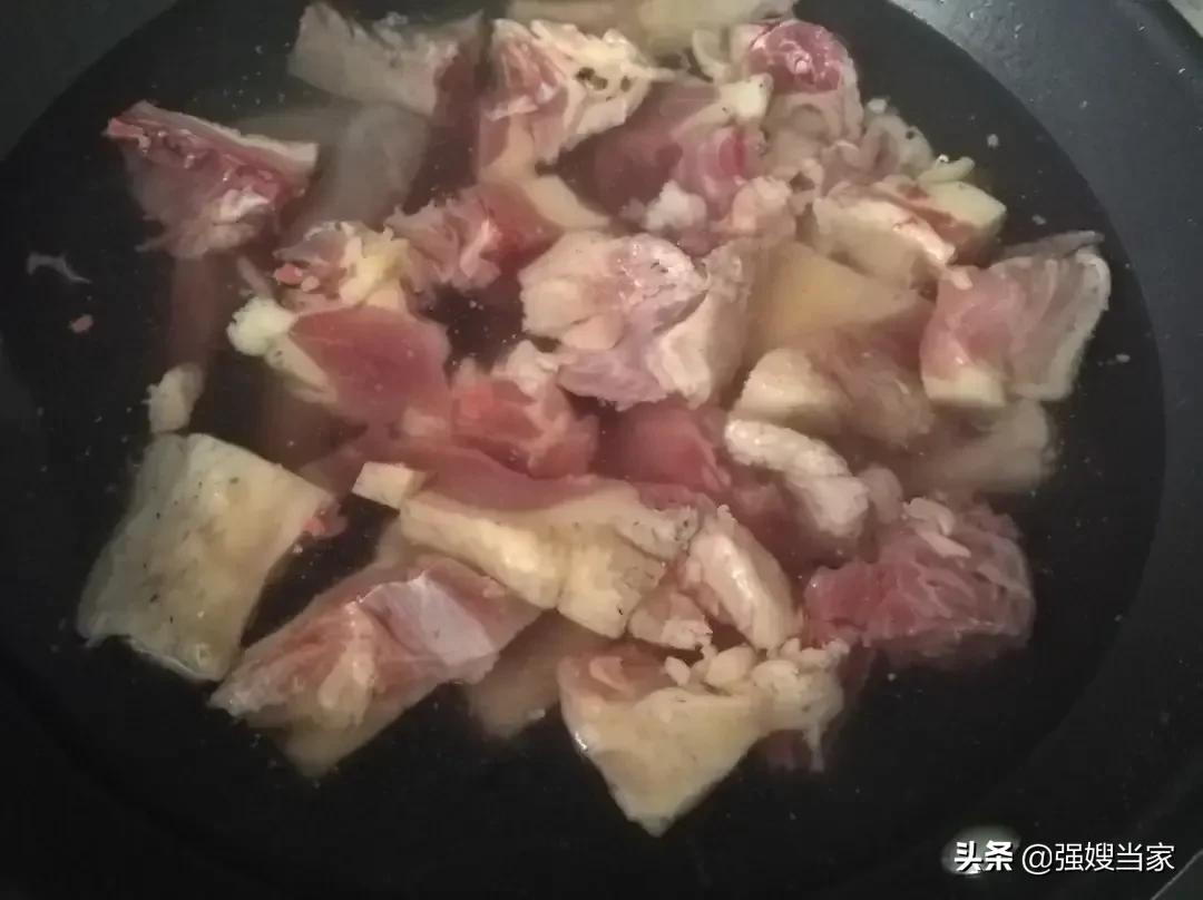 炖鸭汤什么时候放盐比较好,炖鸭汤怎么炖才好喝