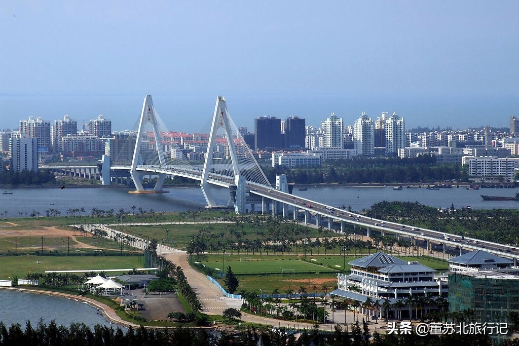 城市简介对比,海口城市航拍