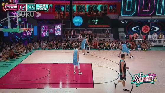 库里连续三次盖帽马布里,曹岩盖帽马布里2012