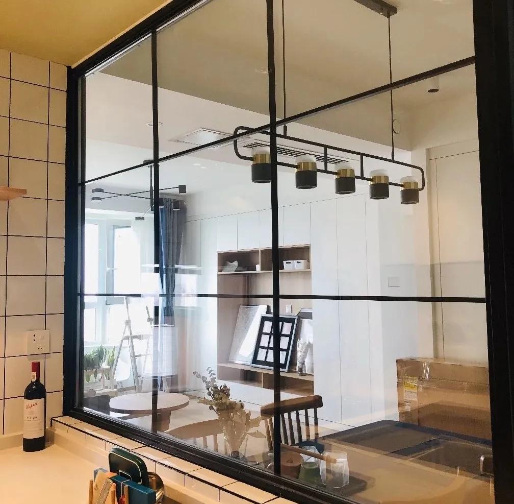 卫生间玻璃隔断效果图长虹玻璃,办公桌隔断长虹玻璃效果图