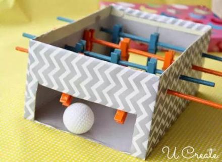 旧鞋盒做玩具,旧鞋盒子怎么做手工玩具