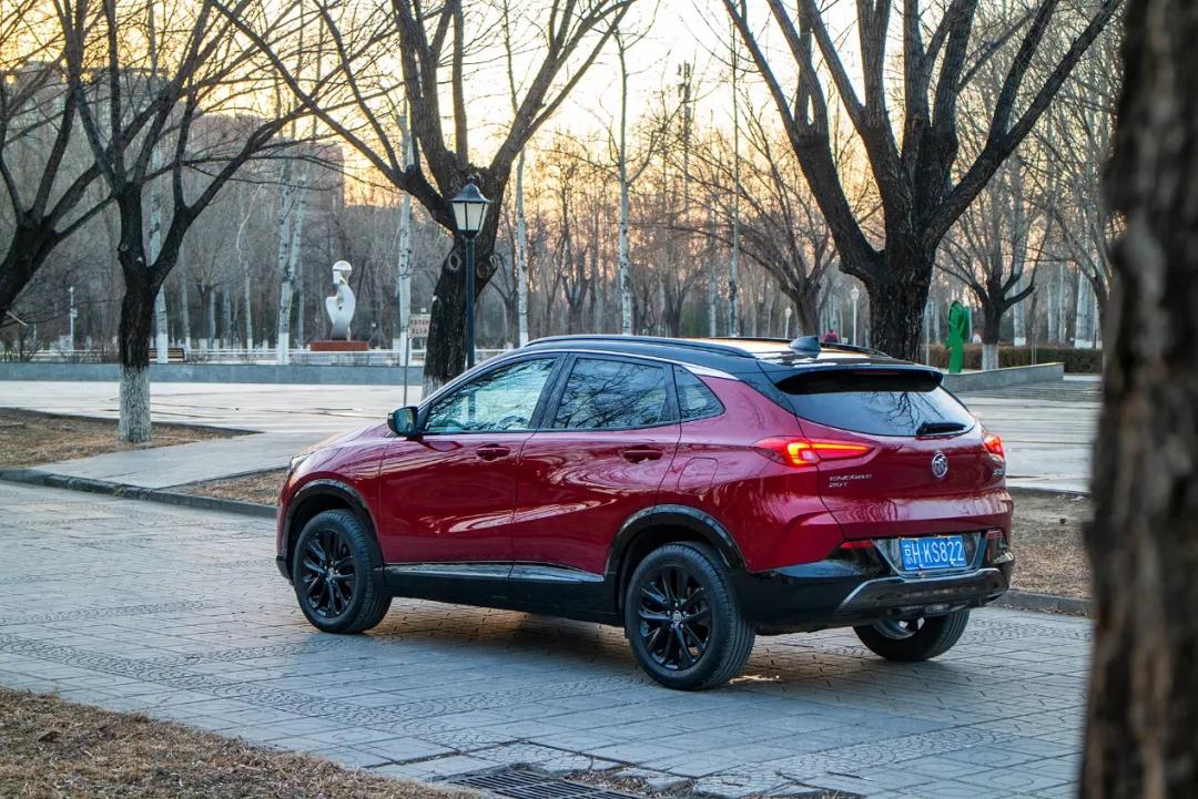 自驾“圣诞红”昂科拉寻找北京最有圣诞味儿的打卡点