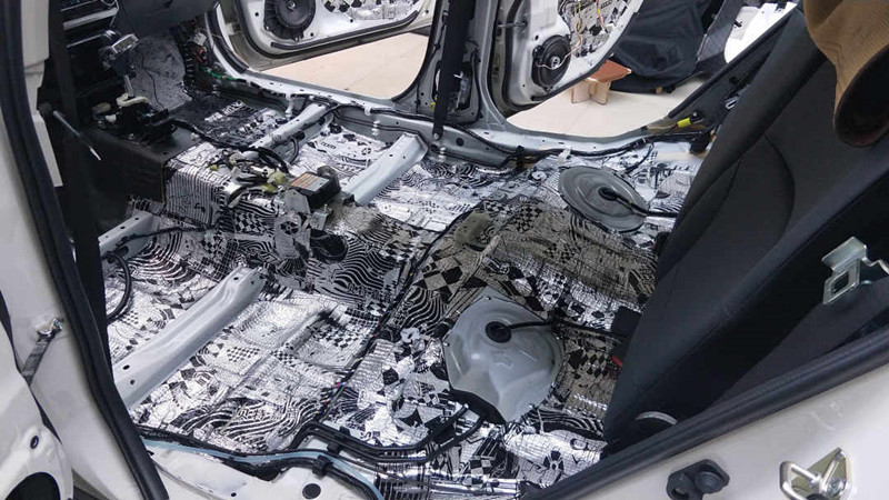 汽车风噪一般产生在哪里,气动噪音是什么