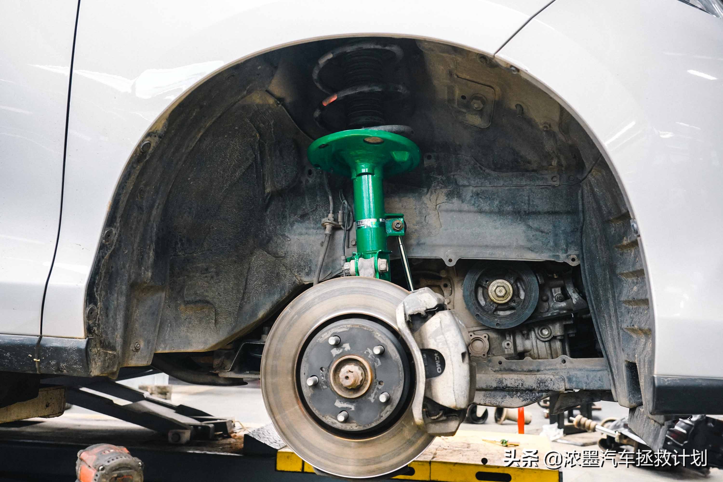 翻新整备修复丰田第一代普瑞维亚,一代情怀丰田普瑞维亚