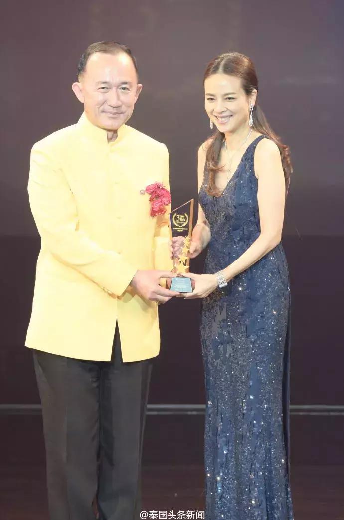 泰国足球女老板,泰国女足女经理