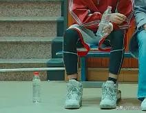 风犬少年的天空12集简介,风犬少年的天空几几年上映