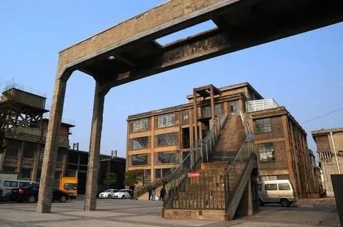 上海地铁18号线沿线有什么好玩的,上海地铁14号线沿途有什么好玩的