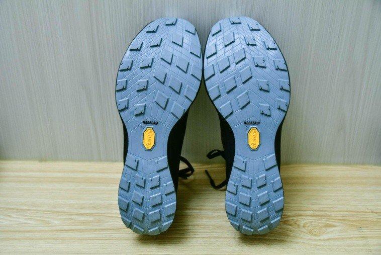 始祖鸟跑鞋必买经典款,始祖鸟越野跑鞋推荐