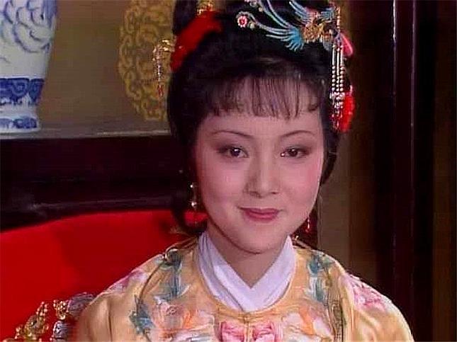 红楼梦李纨和贾宝玉的关系,贾宝玉对李纨好不好