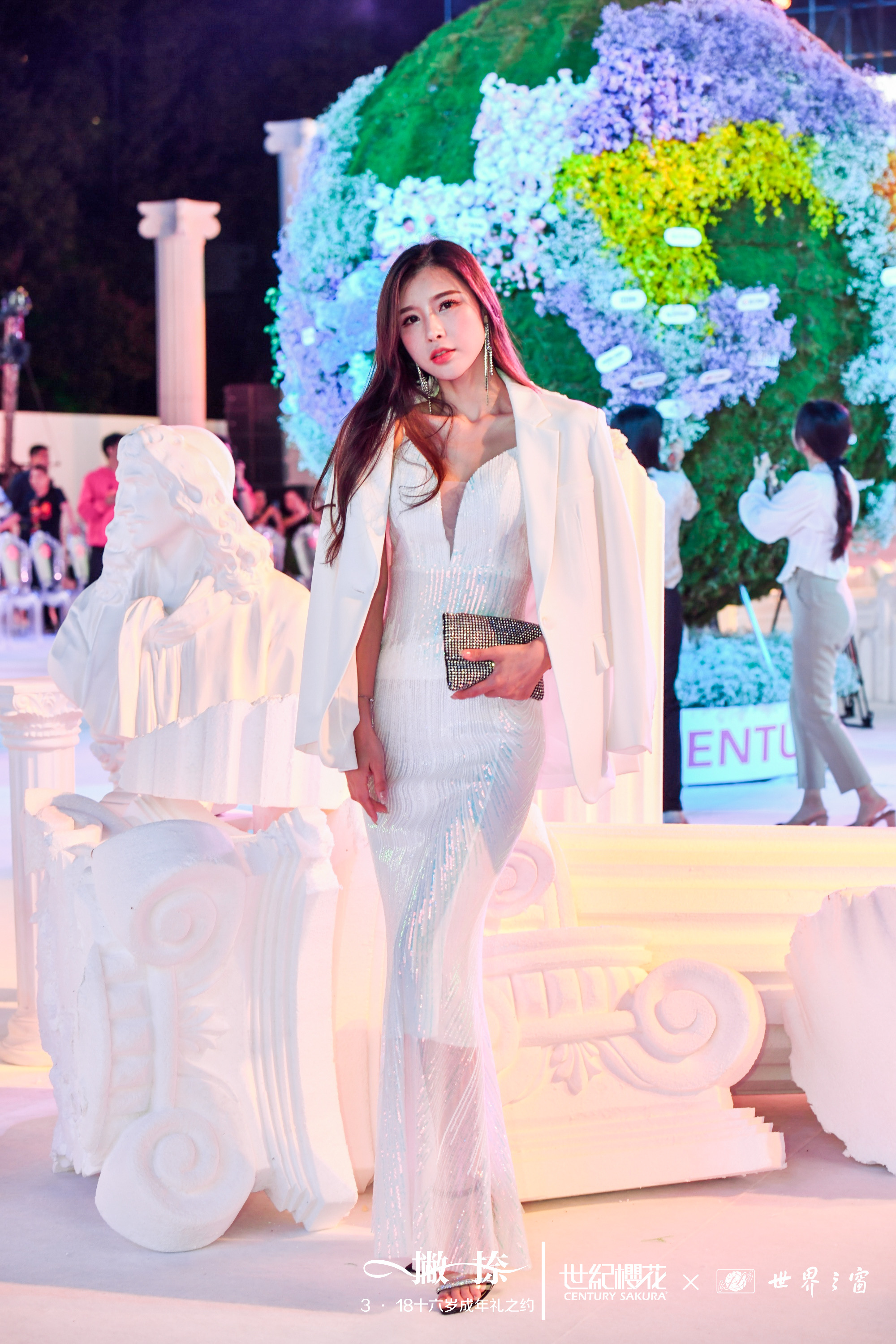 众星名流云集，世纪樱花3.18周年庆不容错过