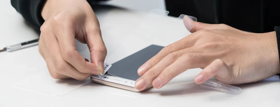 水凝膜钢化膜陶瓷膜哪一个比较好,手机膜钢化膜水凝膜防窥膜啥区别