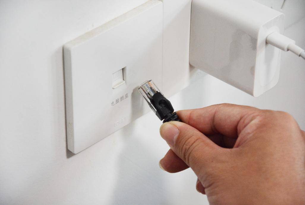 信号稳定的wifi6路由器,毕亚兹cat6网线