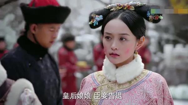 琵琶复又起，曲调悠扬入深宫，一心期盼，周郎至，花开花落。