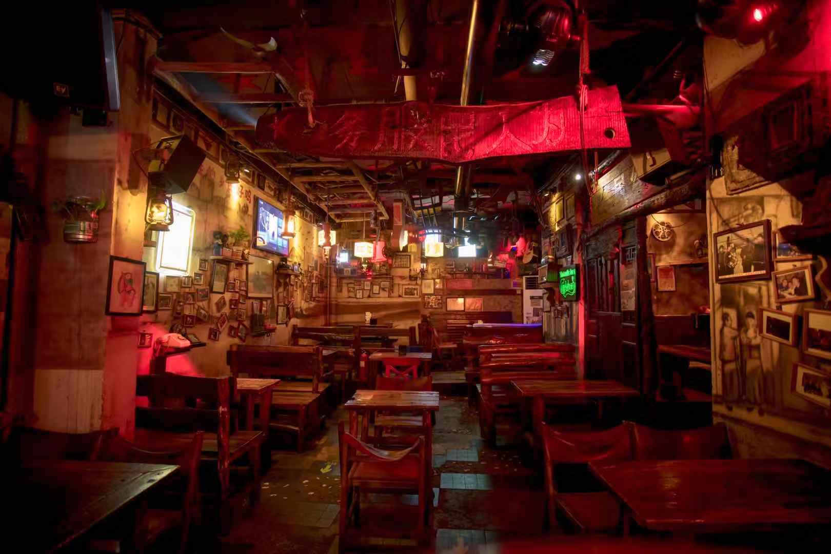 郑州哪里有好玩的酒吧?郑州酒吧排名一览