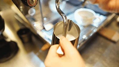 拉花最好用的咖啡机,新手拉花咖啡推荐的咖啡机