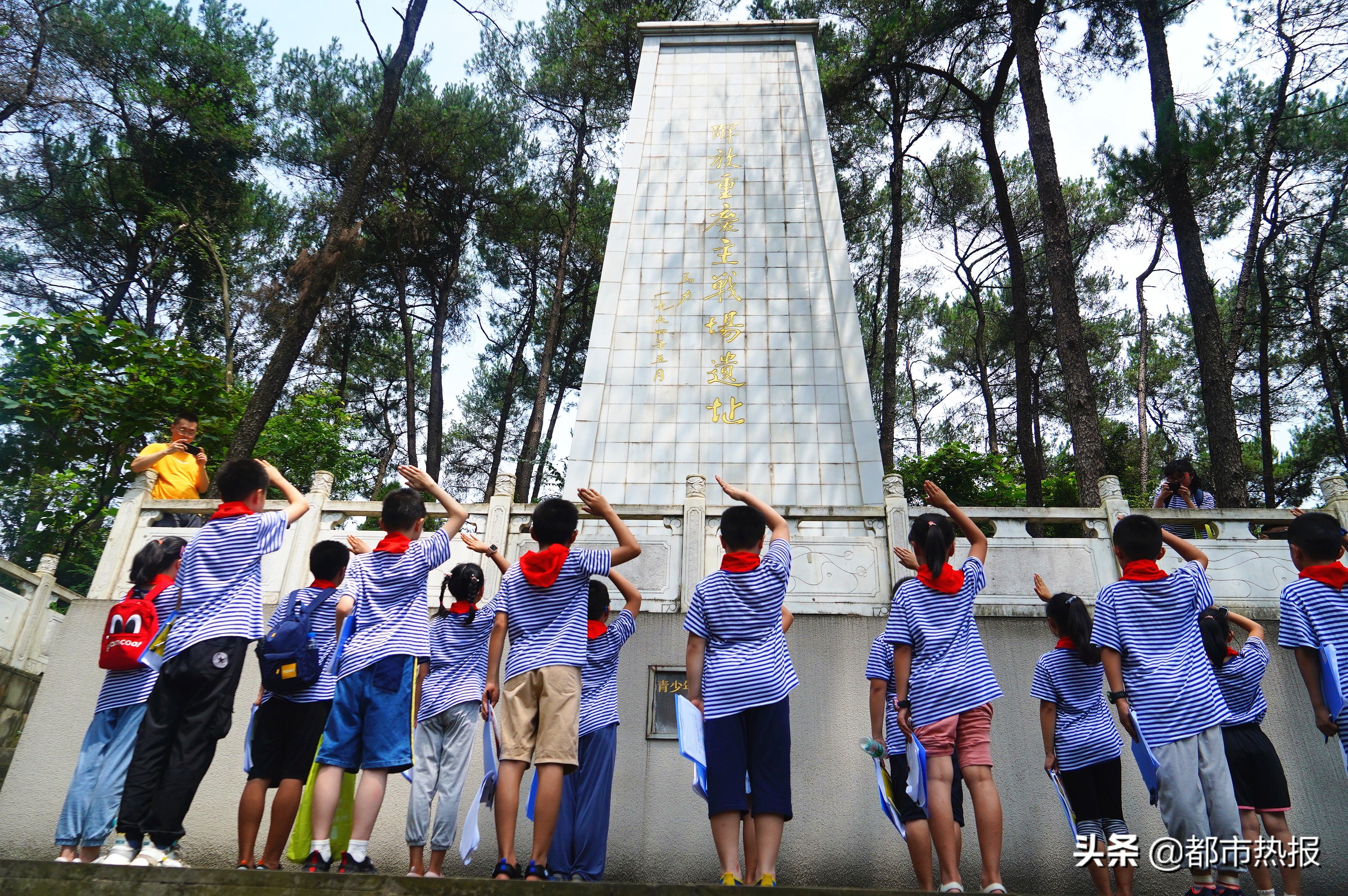 我心向党喜迎建党100周年,我心向党砥砺前行100周年图片