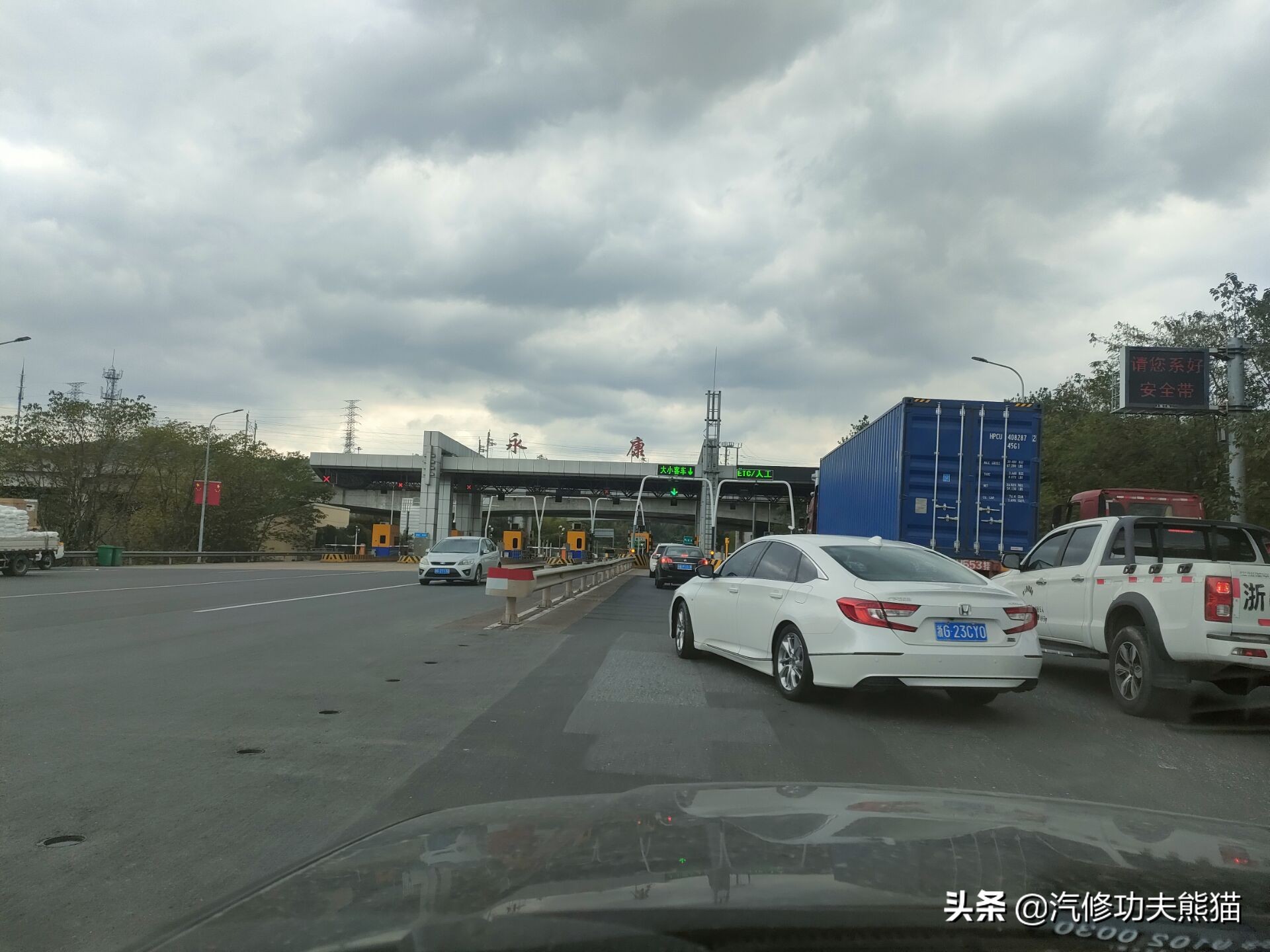 2004年奥迪a6经典版好吗,24年的奥迪a6最新款