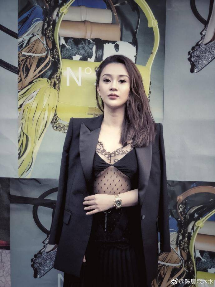 陈昱霖私人包包 (陈昱霖晒出的名牌包包)