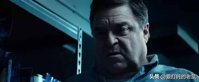 真实事件改编电影女孩被囚禁地窖,少女被变态囚禁八年真实案改编