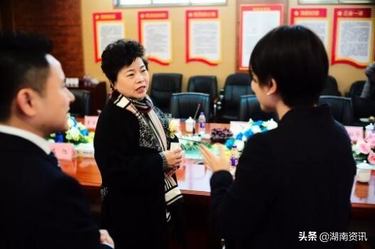 婀栧崡骞跨泭瀹為獙涓鍓戞ˉ鍥介檯楂樹腑,骞跨泭鍓戞ˉ鍥介檯楂樹腑