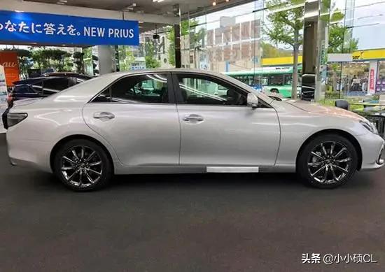 丰田锐志新款即将上市车型,锐志3.0v6日本售价