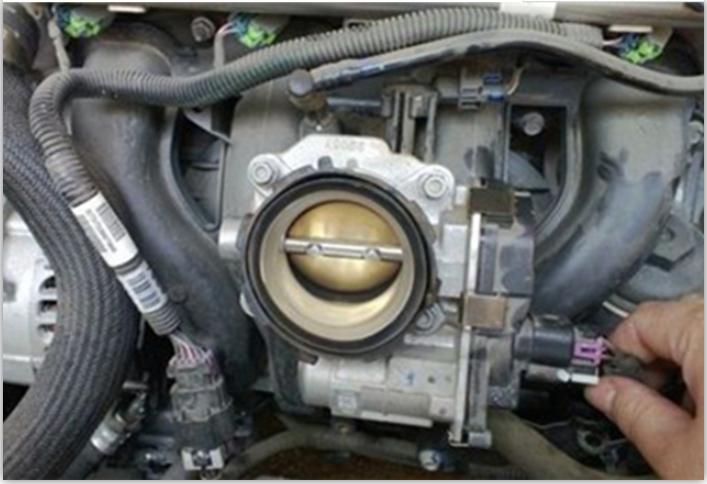 车一夜没熄火油耗变高怎么降下来,汽车一夜没有熄火会造成什么后果