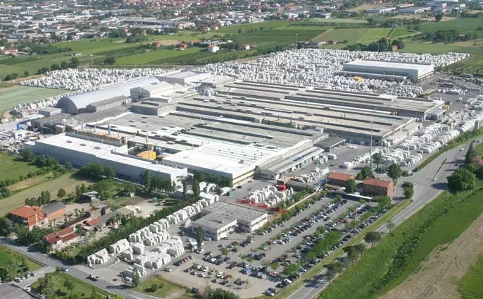 装修购买瓷砖要注意什么,家庭装修买瓷砖的注意事项