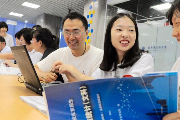 文科生的春天8大好就业方向,文科生近几年较好找工作的专业