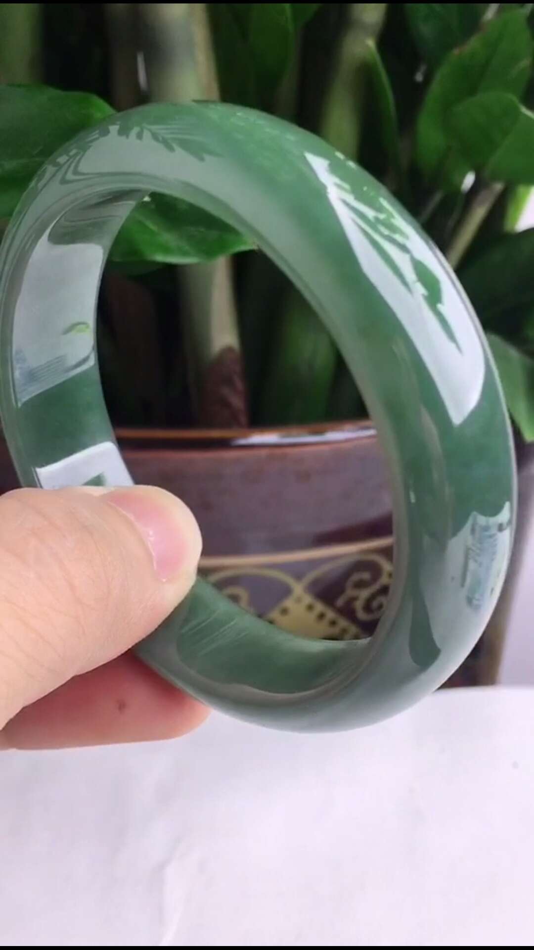 5000元糯种翡翠手镯,5000可以买到什么翡翠手镯