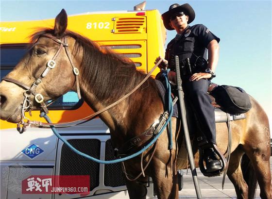 战甲讲堂：棍中不二——全面认识伸缩棍