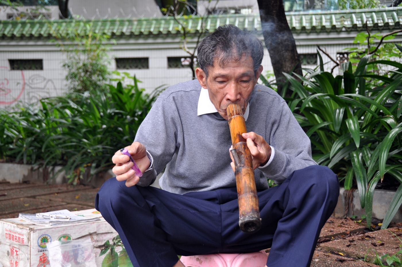 为什么老烟民也很长寿,老烟民抽不了烟了是好事吗