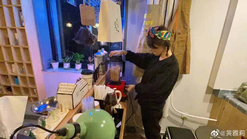 黄雅莉真实生活,黄雅莉的生活值不值得羡慕