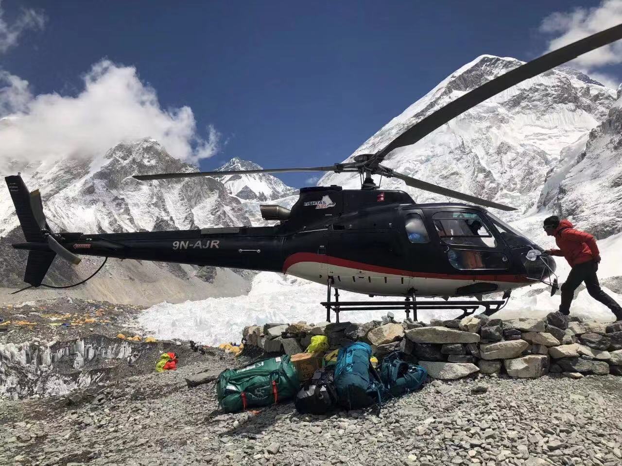 登顶珠峰第一人,山西登顶珠峰第一人