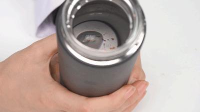 央视曝光保温杯热水进毒水出,央视保温杯热水变毒水